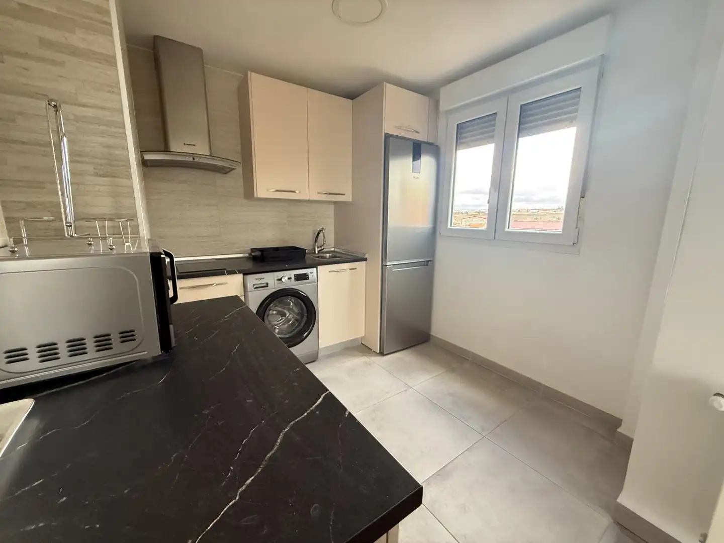 Kitchen of Flat for sale in Baltanás  with Air Conditioner, Heating and Parquet flooring