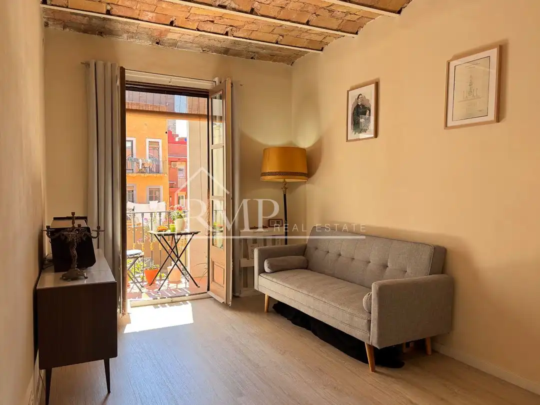 Piso en venta en Hospital, s/n, El Raval, Ciutat Vella