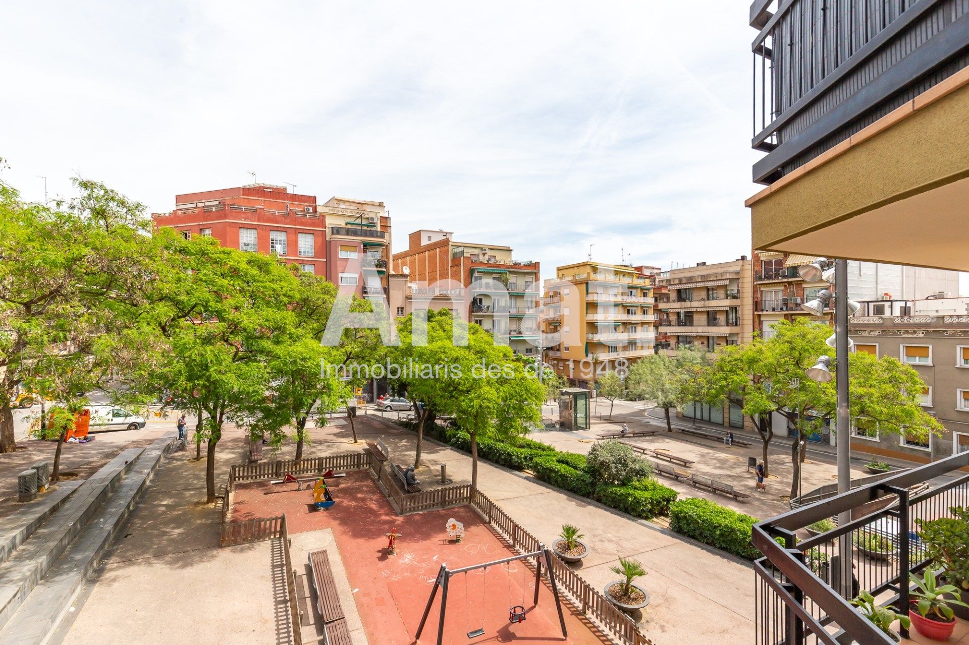Vista exterior de Finca rústica en venda en  Barcelona Capital amb Aire condicionat, Calefacció i Terrassa