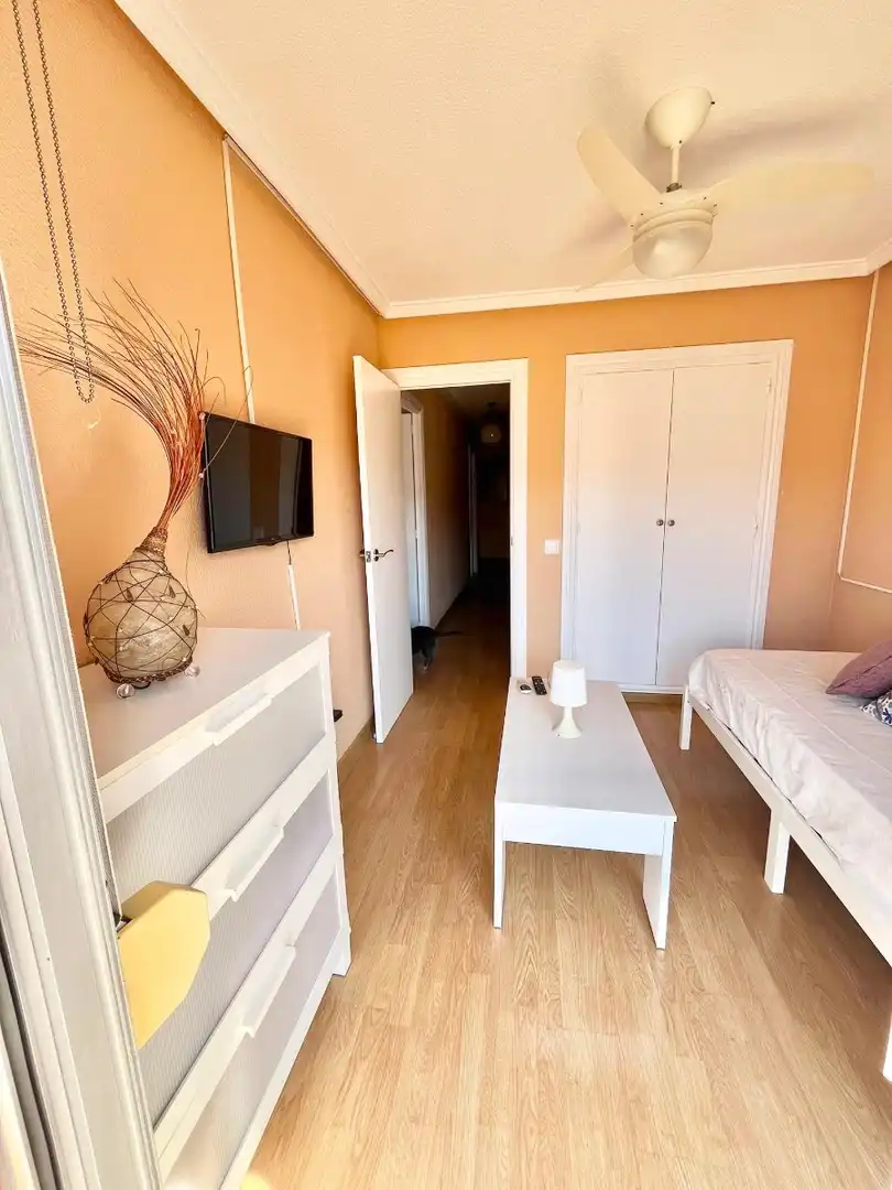Bedroom of Apartments for rent in Sant Joan d'Alacant  with Air Conditioner, Furnished and Washing machine