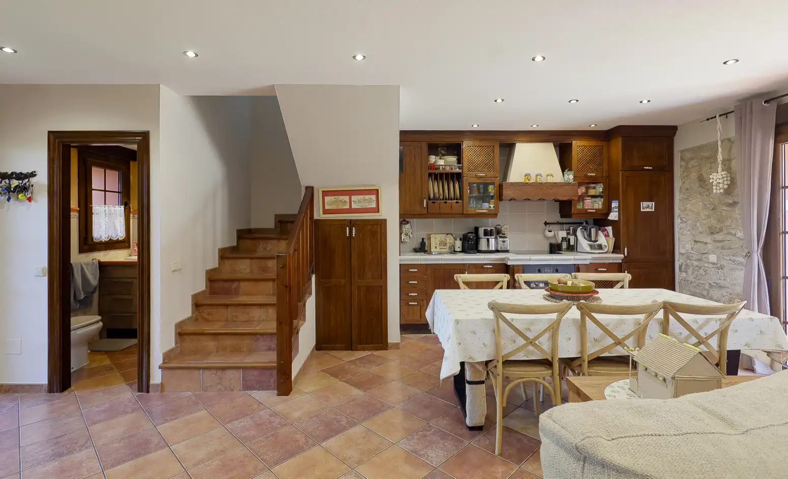 Cuina de Casa o xalet en venda en Gijón  amb Calefacció, Jardí privat i Parquet
