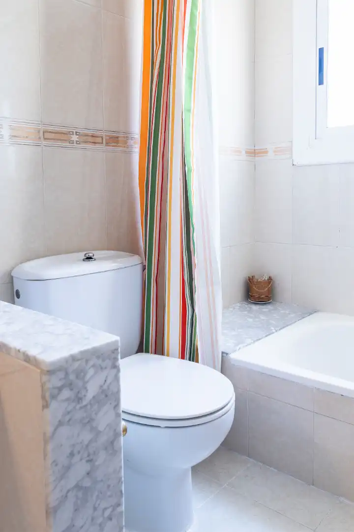 Baño de Casa o chalet en venta en Abrera con Calefacción, Jardín privado y Trastero