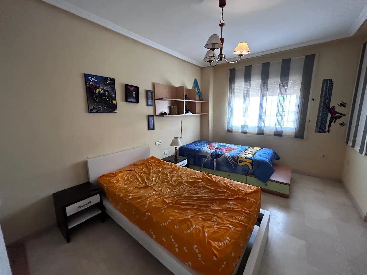 Dormitori de Casa adosada en venda en Cartagena amb Terrassa i Moblat