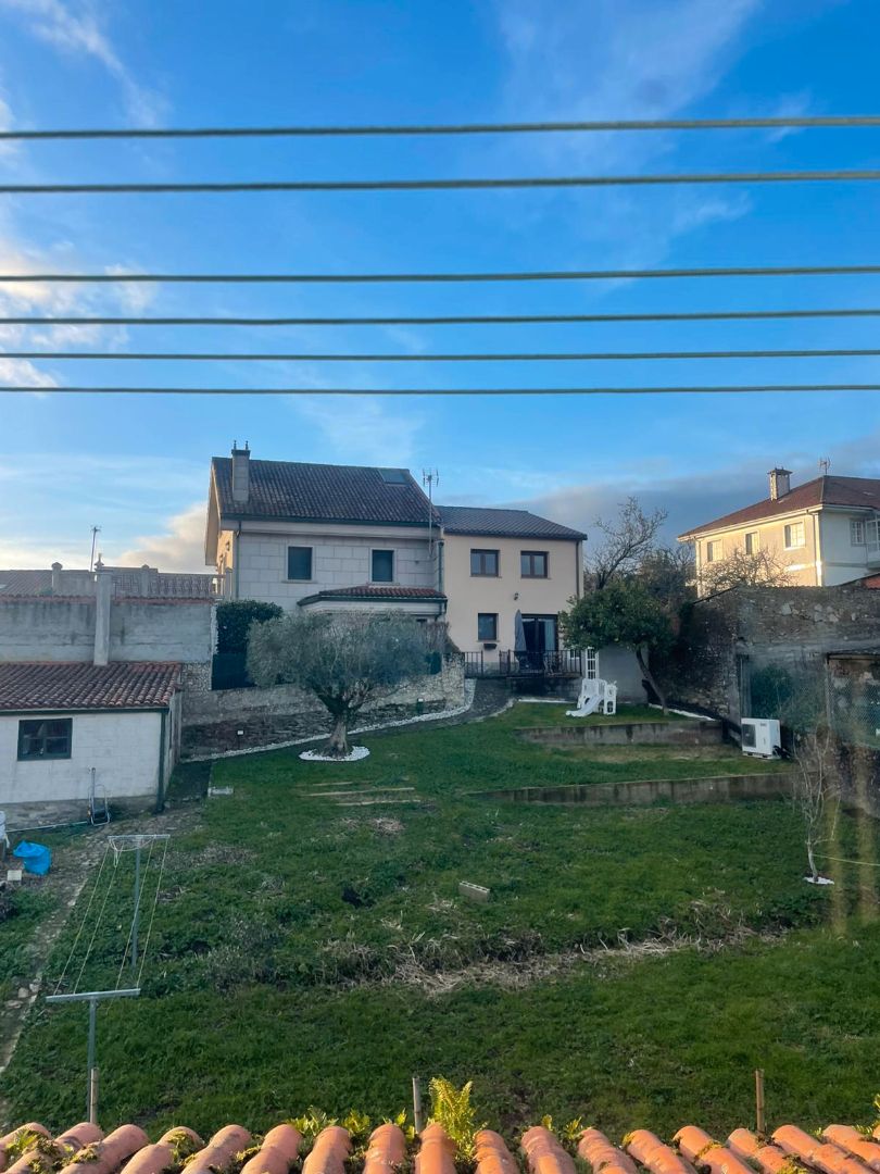 Vista exterior de Pis de lloguer en Santiago de Compostela  amb Moblat