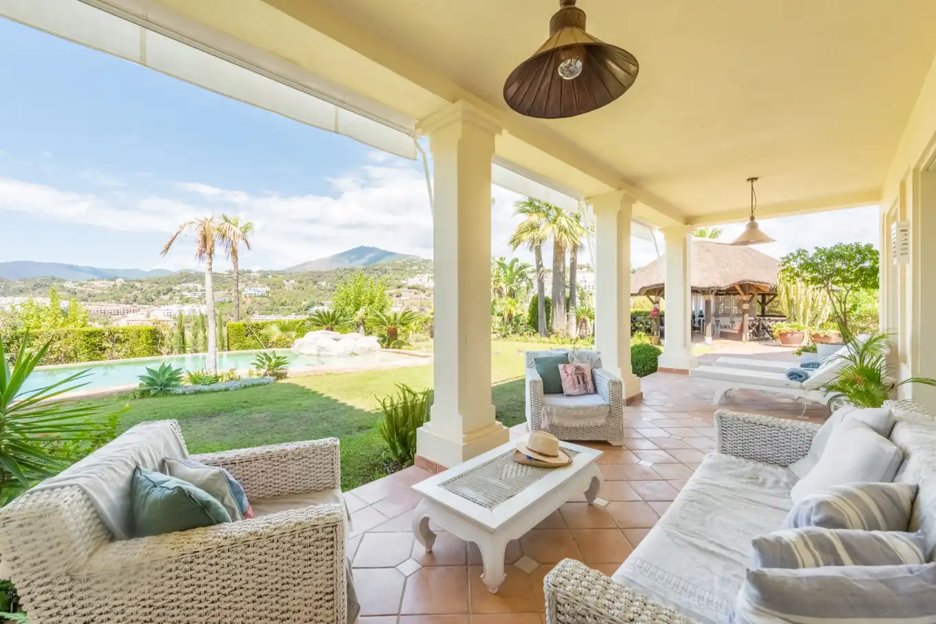 Casa con piscina en venta en Benahavís pueblo, imagen 5