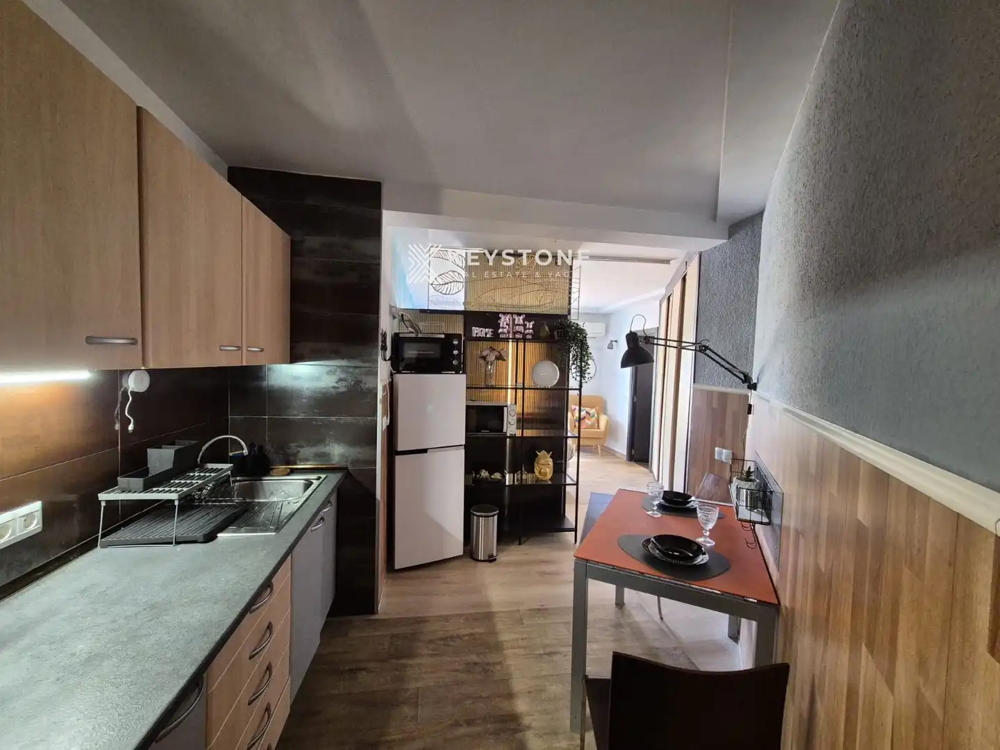 Cuina de Pis de lloguer en  Palma de Mallorca amb Aire condicionat, Terrassa i Moblat