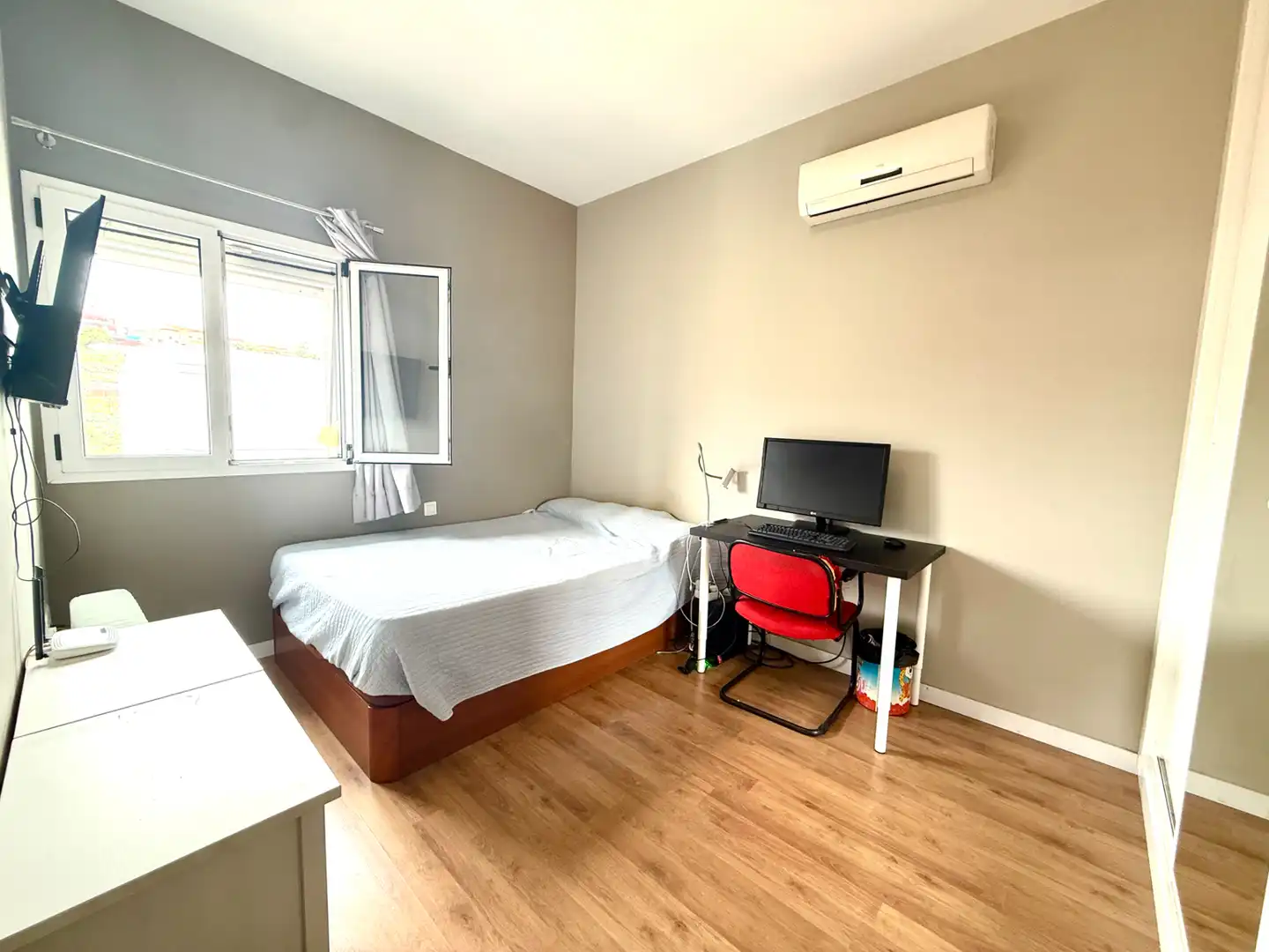 Habitación de Casa adosada en venta en Las Palmas de Gran Canaria con Parquet, Terraza y Trastero