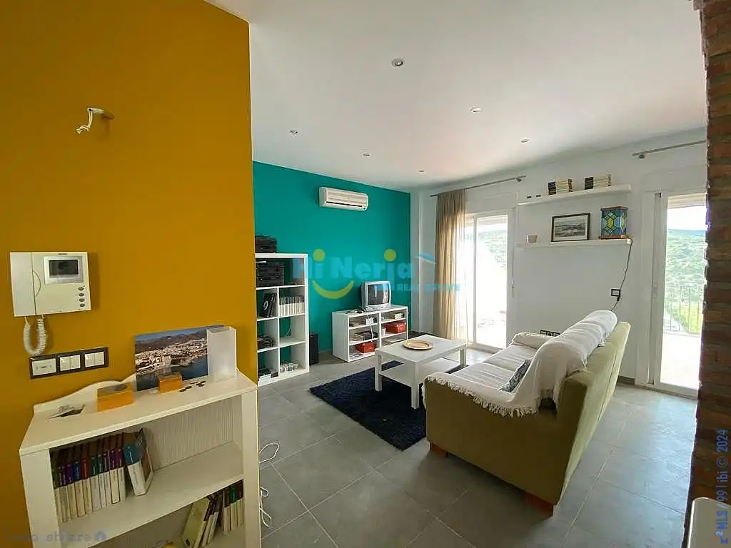 Sala d'estar de Apartament en venda en Granada