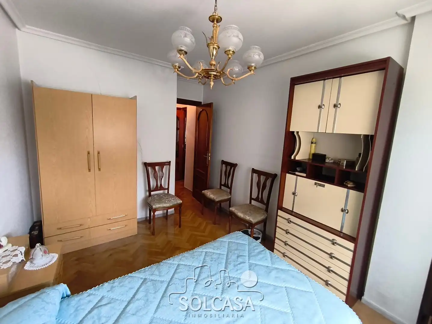 Bedroom of Flat for sale in Valladolid  with Heating, Parquet flooring and Balcony