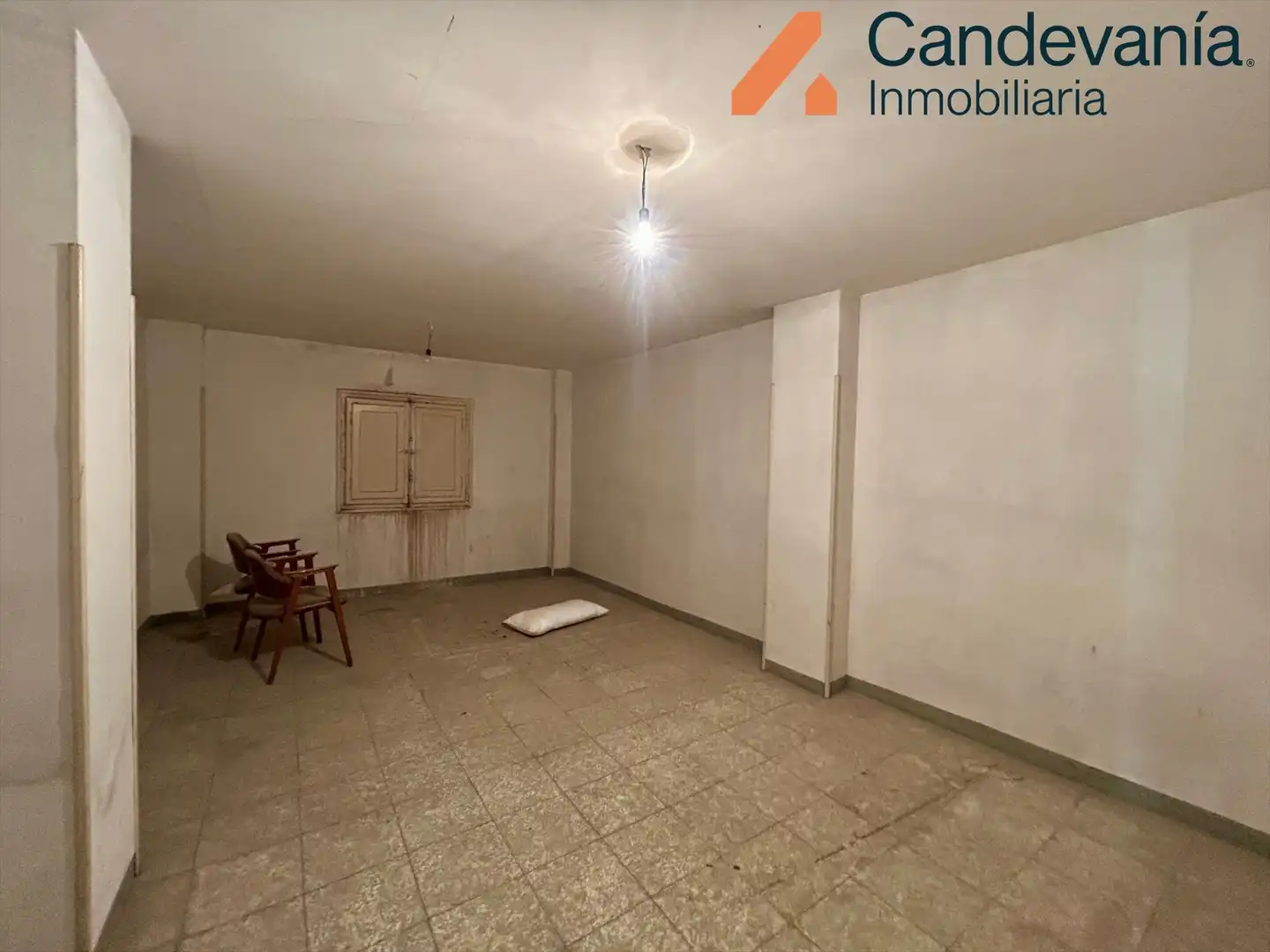 Nave industrial en venta en Zuera