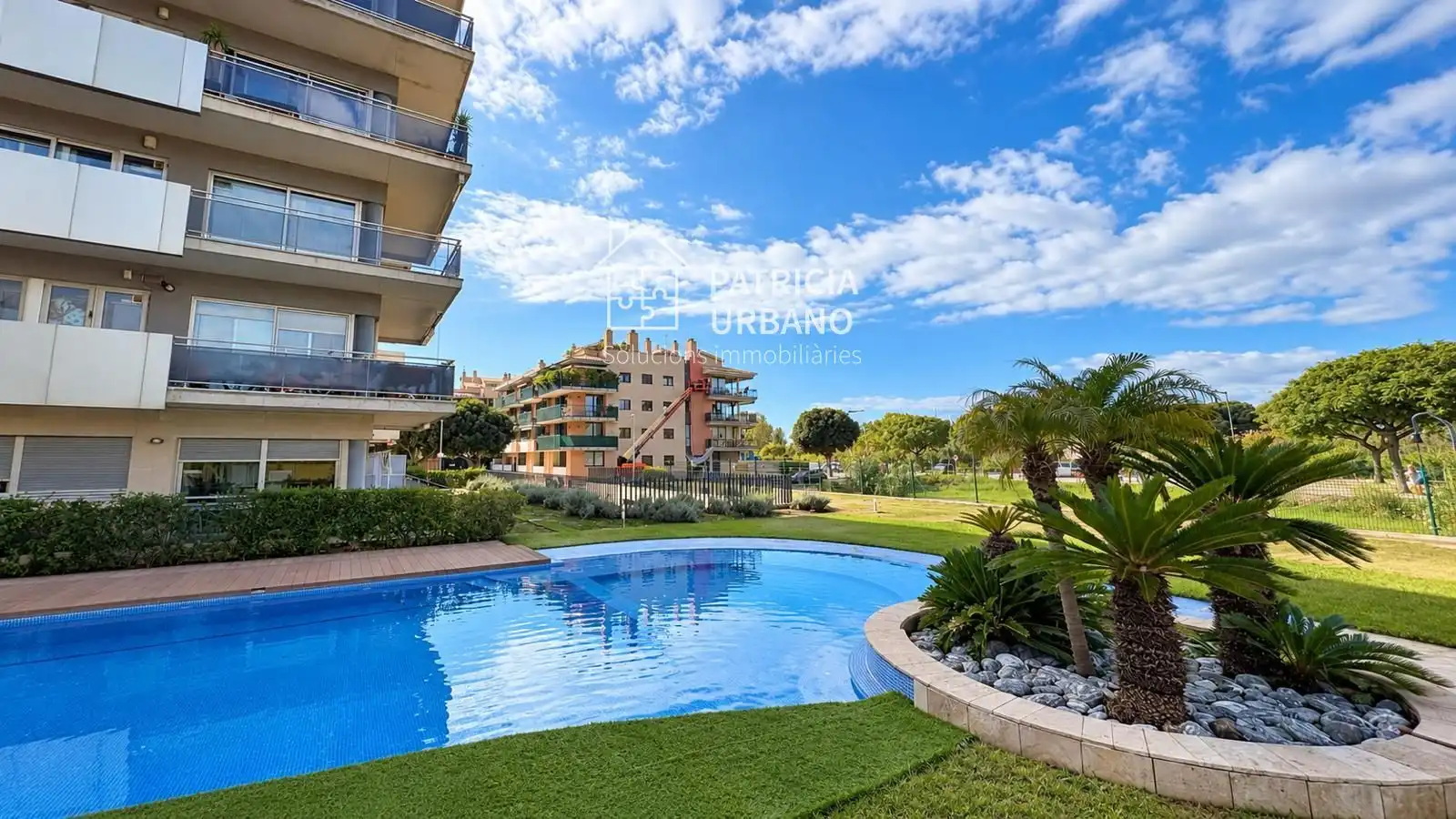 Swimming pool of Attic for sale in Vilafortuny - Cap de Sant Pere