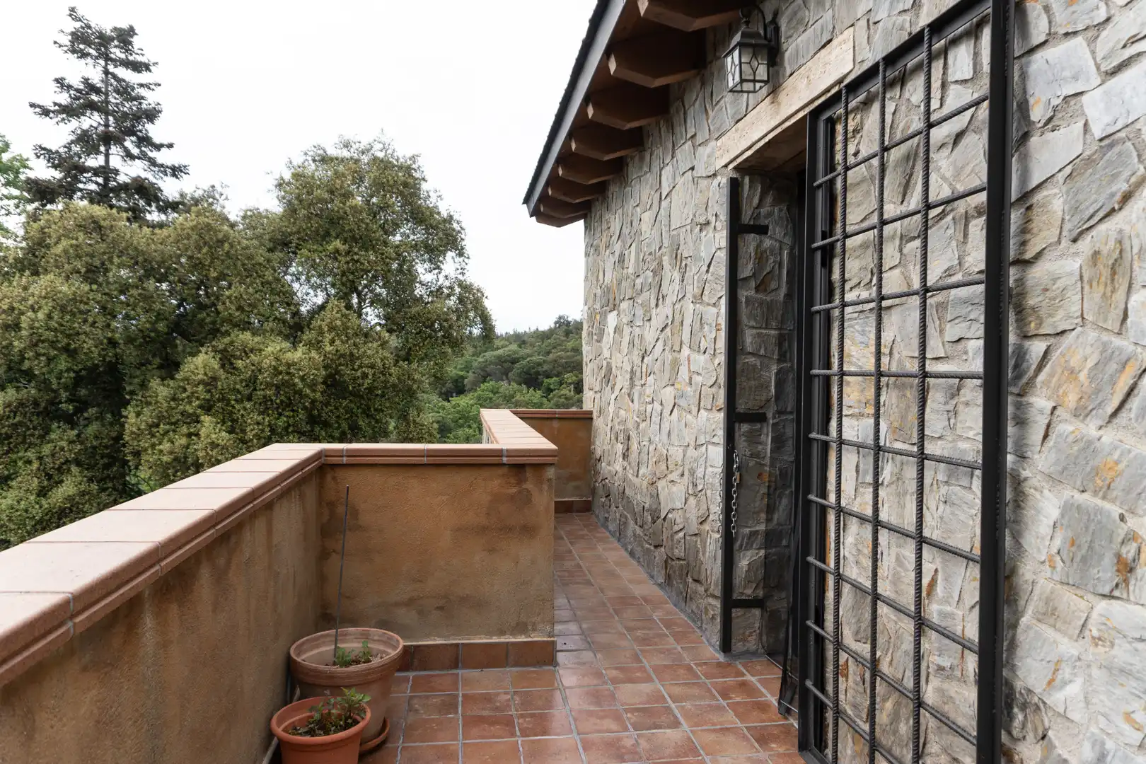 Terrasse von Haus oder Chalet zur Miete in Vallgorguina mit Heizung, Privatgarten und Parkett