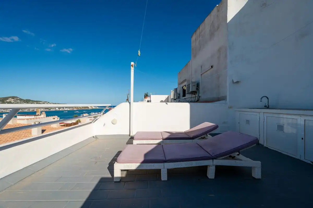 Duplex with terrace for sale in Carrer Alt, imagen 8