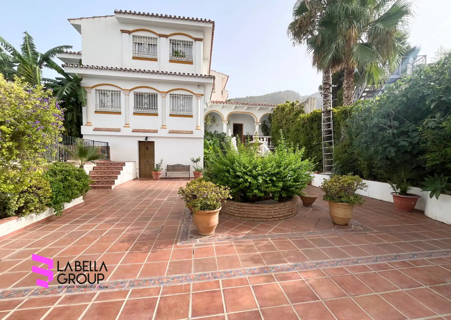Jardí de Casa o xalet en venda en Alhaurín de la Torre amb Aire condicionat, Jardí privat i Terrassa