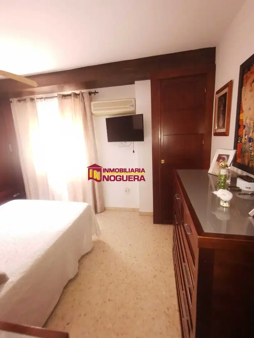 Habitación de Ático en venta en Écija con Terraza y Balcón