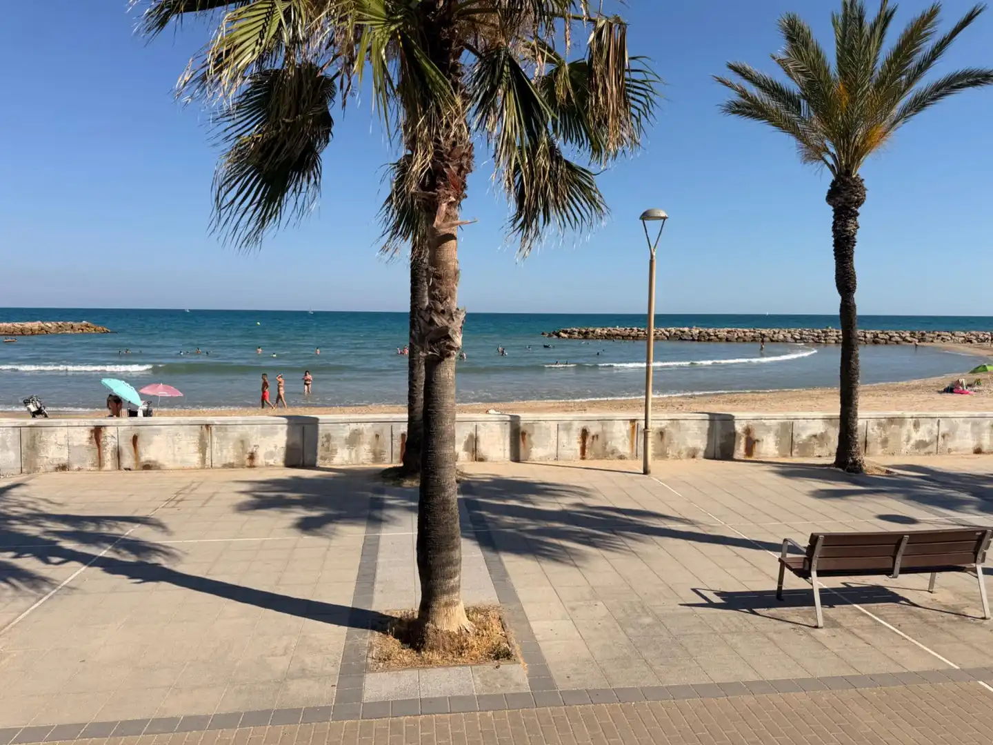 Vista exterior de Casa adosada en venta en Prat de Vilanova
