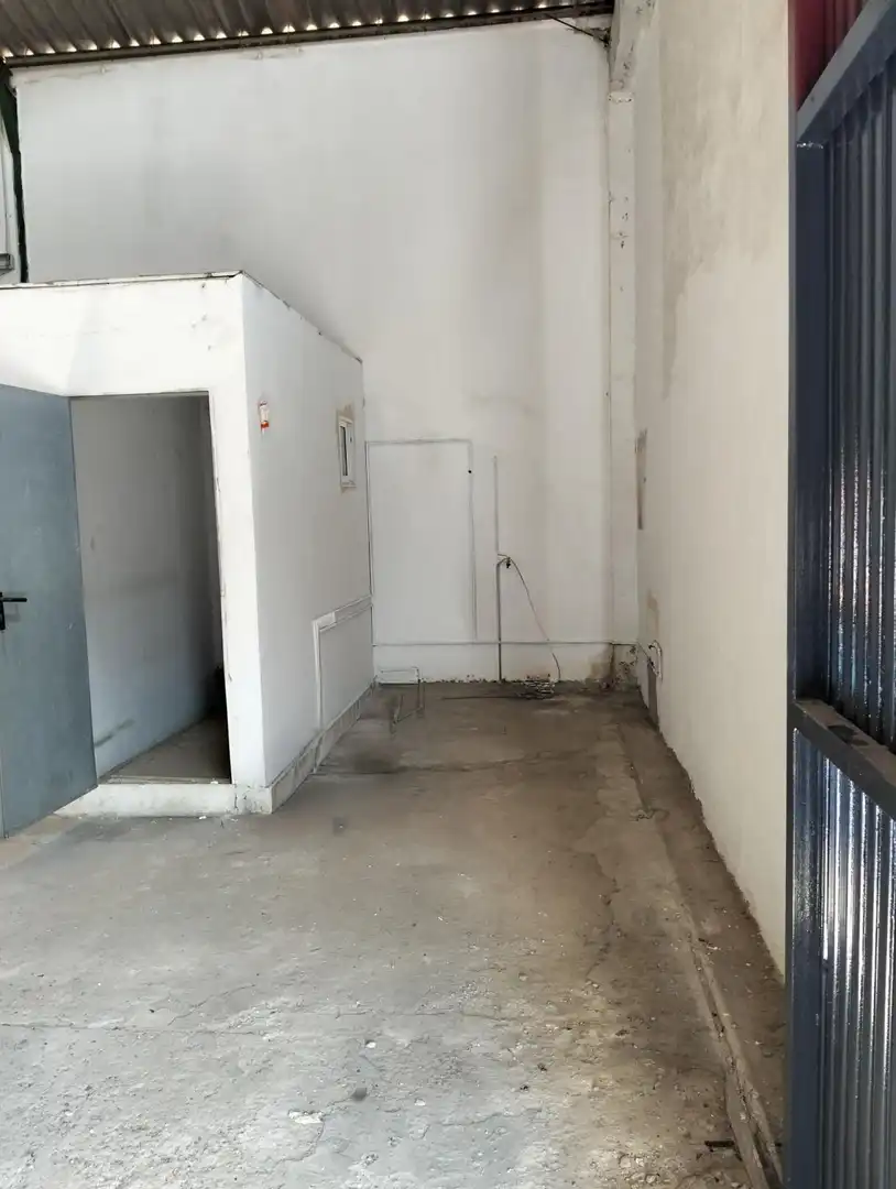 Nau industrial de lloguer en Alcalá de Guadaira