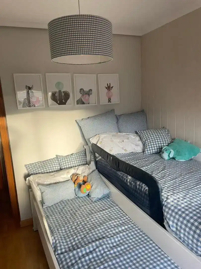 Dormitori de Casa o xalet en venda en Simancas amb Piscina