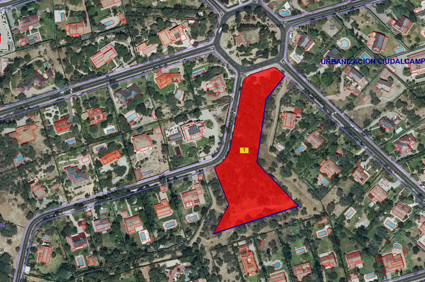 Industrial land for sale in Paseo del Embajador 317C