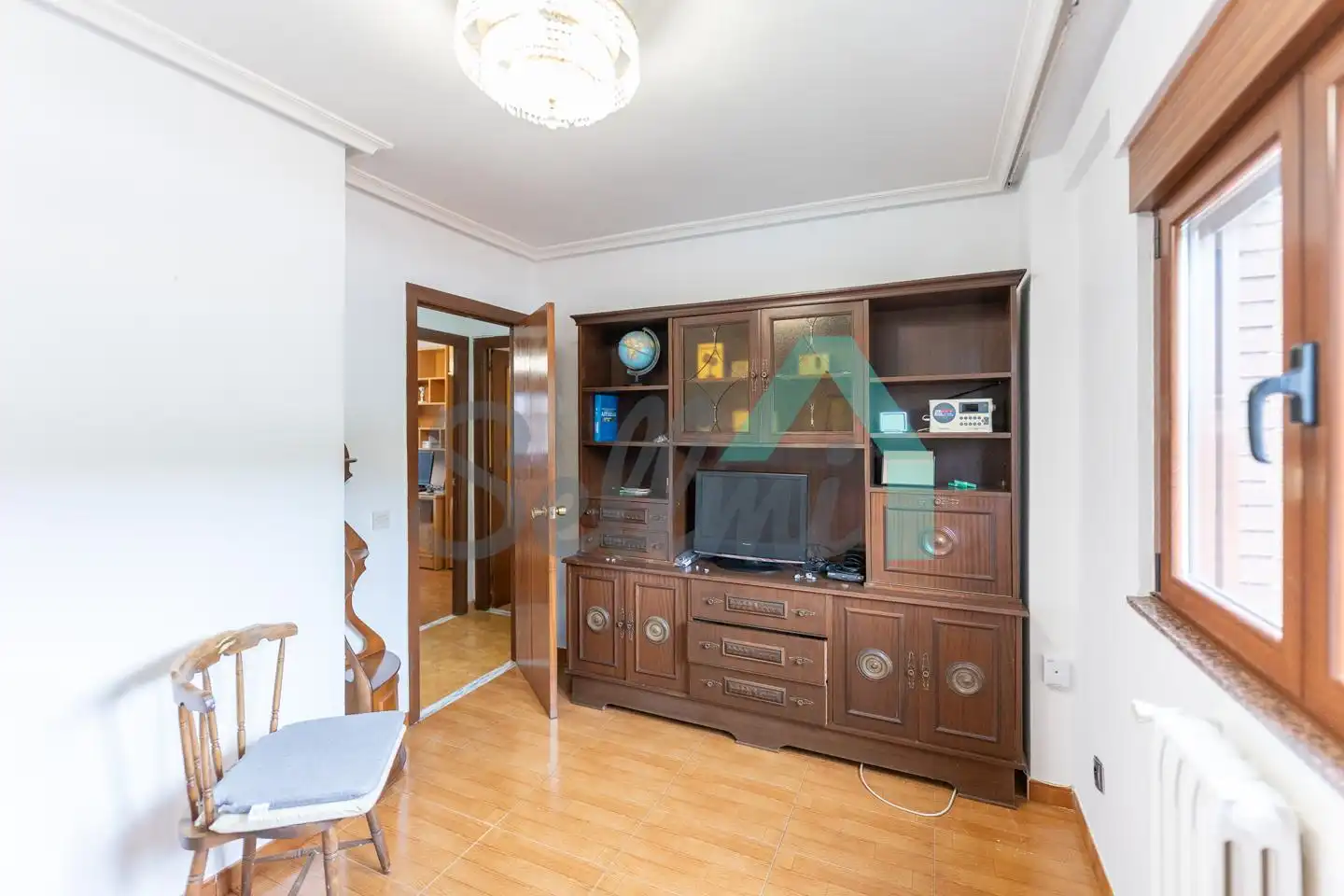 Sala de estar de Piso de alquiler en Aller con Calefacción, Trastero y Amueblado