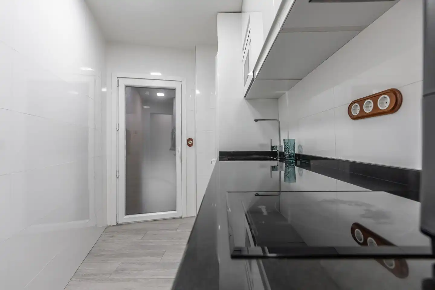 Kitchen of Flat for rent in Madrid  with Air Conditioner, Terrace and Furnished