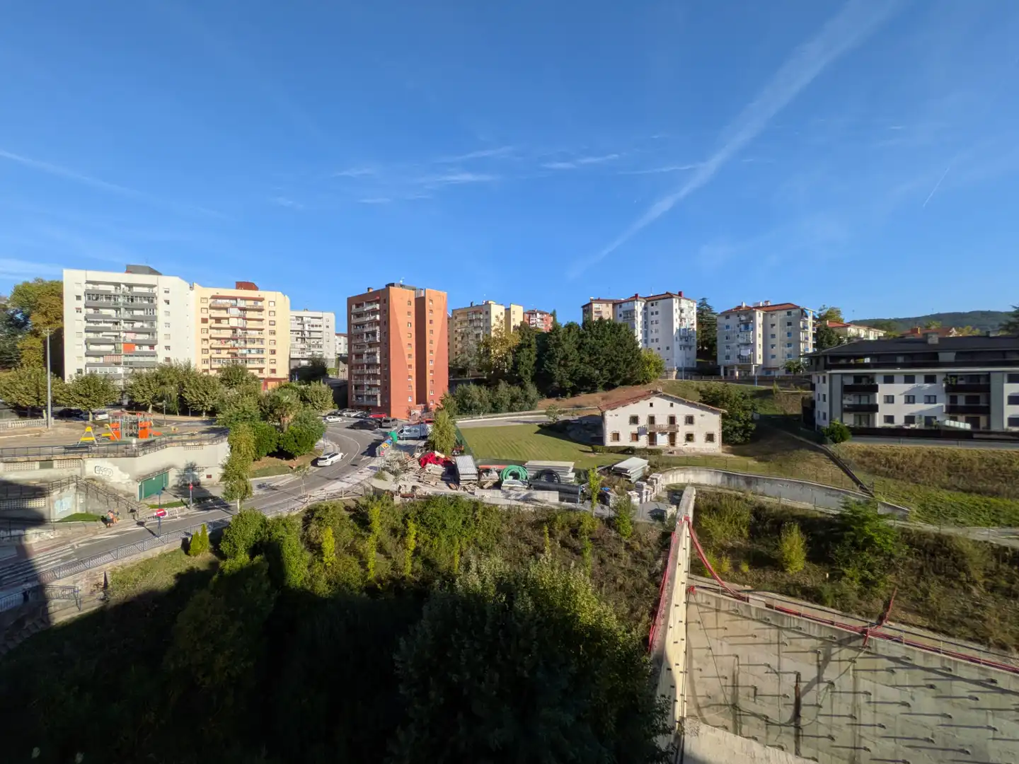 Vista exterior de Pis en venda en Errenteria amb Calefacció, Moblat i Forn