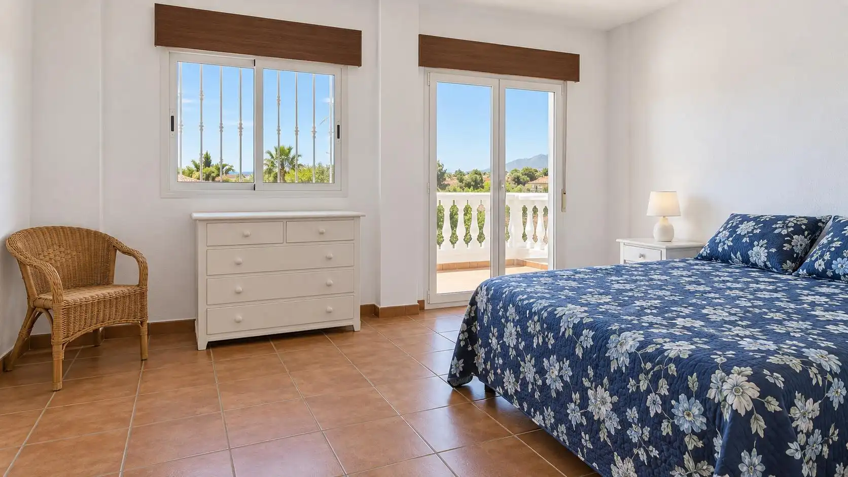 Habitación de Casa adosada en venta en La Envía