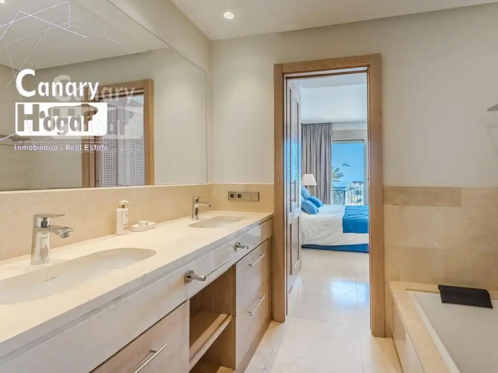 Apartamento con piscina en venta en Calle Amarilis, imagen 18