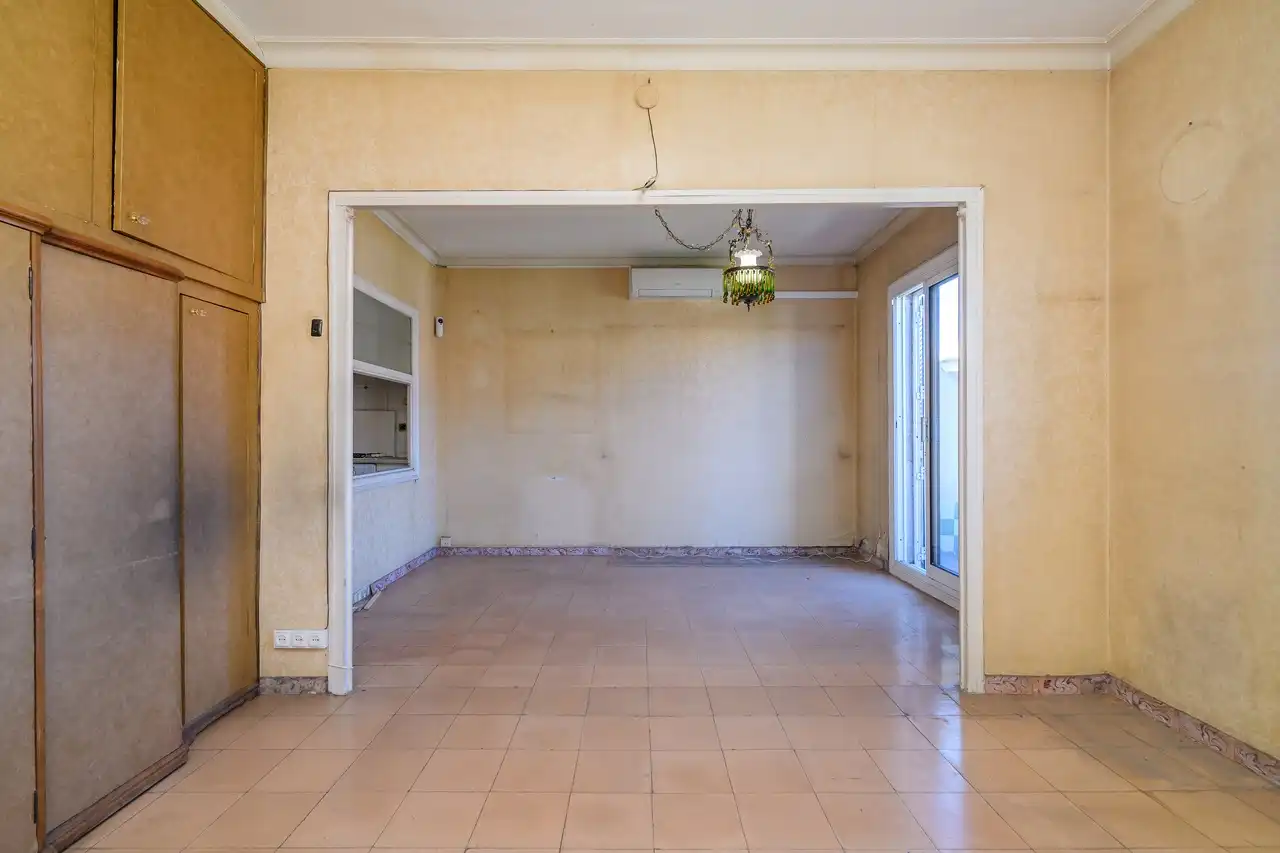 Comedor de Piso en venta en Barcelona con Aire acondicionado, Calefacción y Balcón