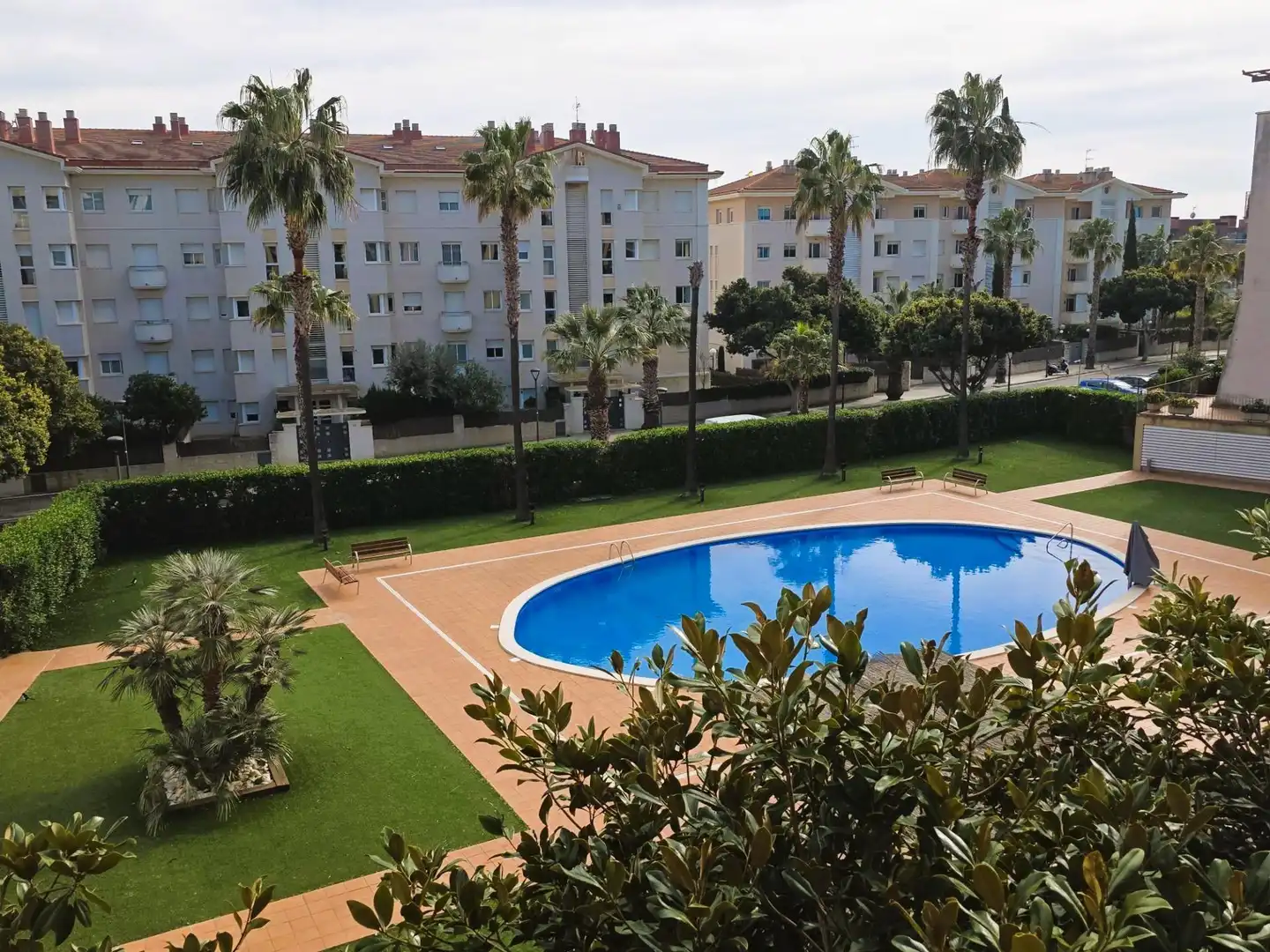 Piscina de Piso en venta en Sitges con Aire acondicionado, Calefacción y Jardín privado