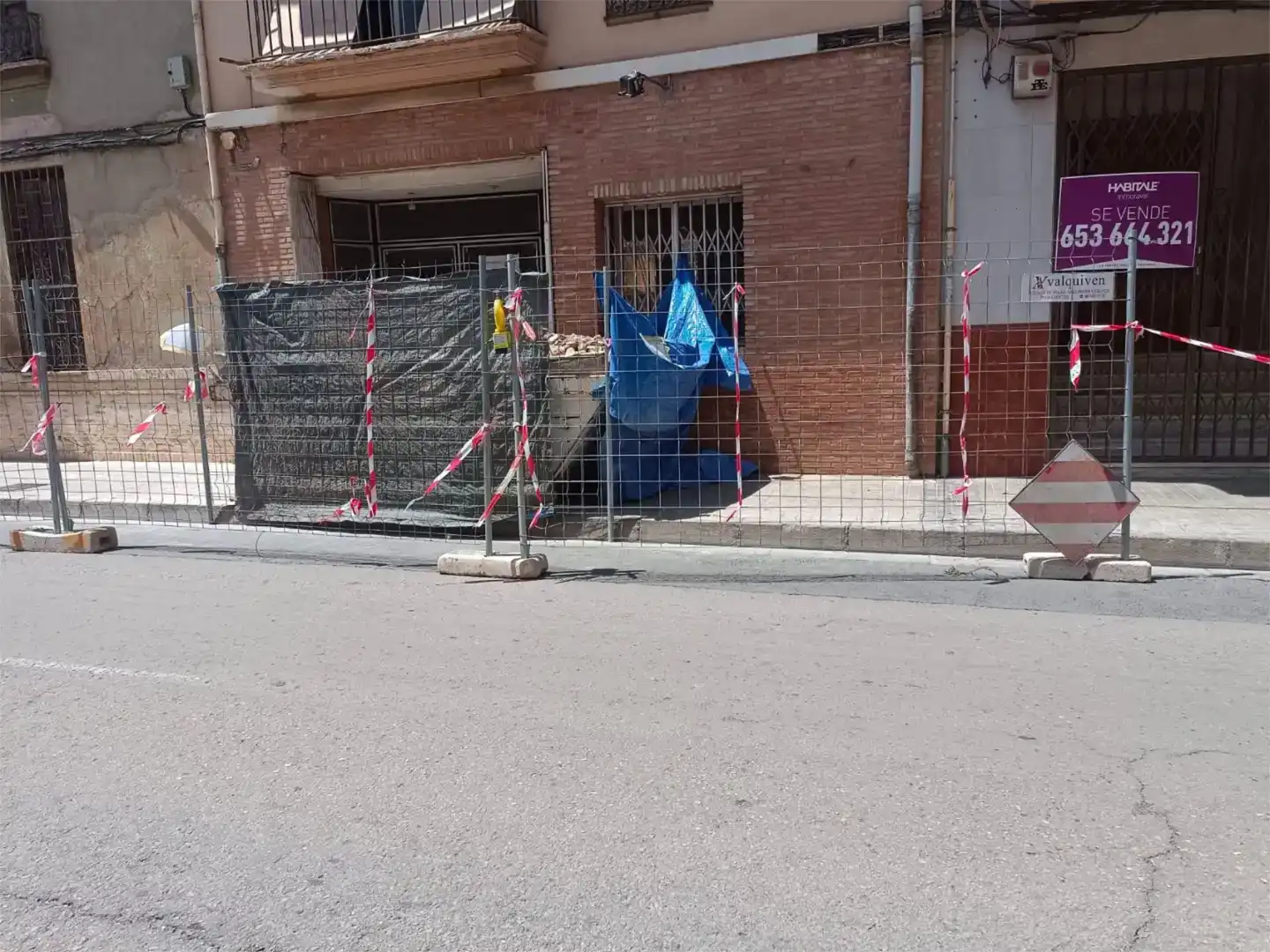 Aparcament de Casa adosada en venda en Massamagrell amb Piscina i Balcó