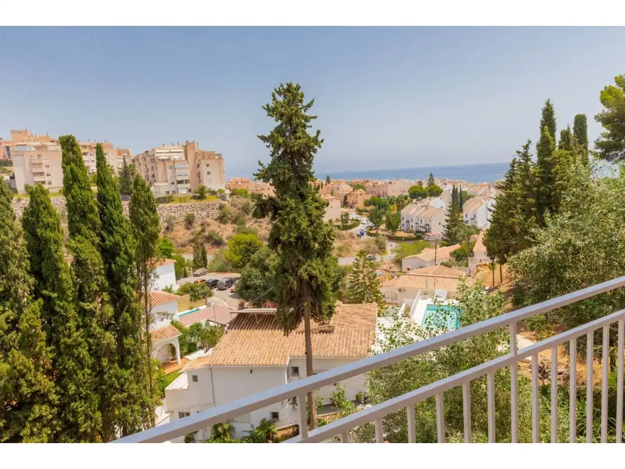 Detached house with pool for sale in Cotomar