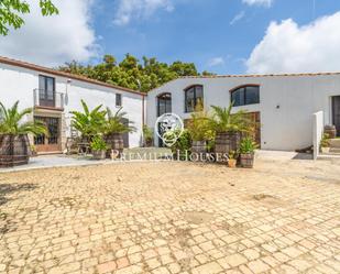 Exterior view of House or chalet for sale in Sant Iscle de Vallalta  with Air Conditioner, Heating and Private garden