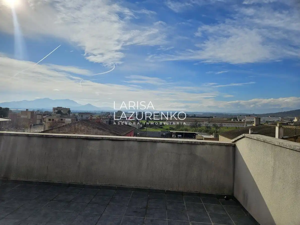 Vista exterior de Dúplex en venta en L'Aldea con Terraza y Balcón