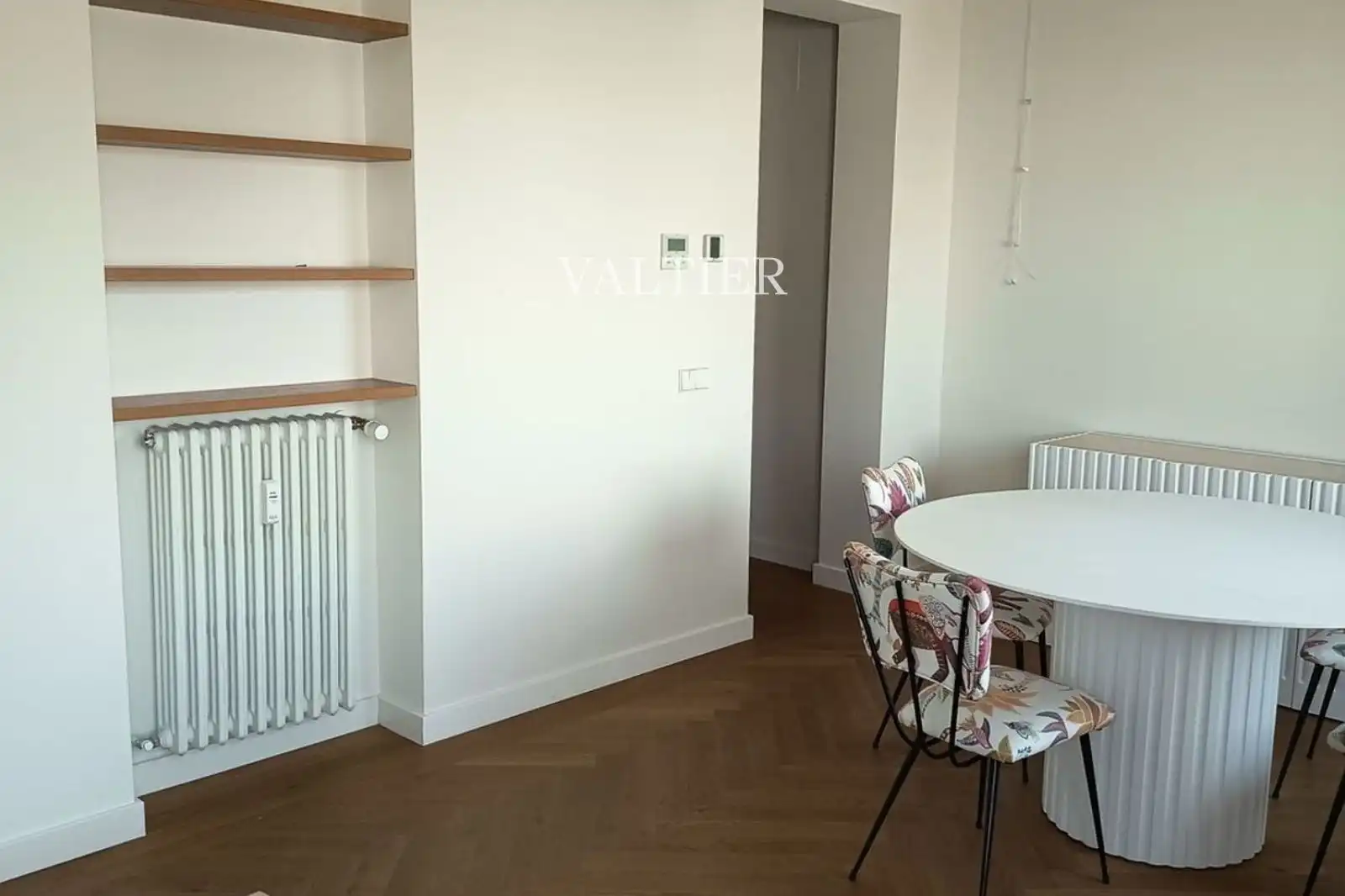 Dining room of Flat for rent in  Madrid Capital  with Air Conditioner, Heating and Furnished