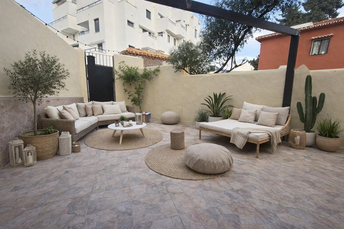 Terrassa de Casa adosada en venda en Torremolinos amb Aire condicionat, Calefacció i Piscina