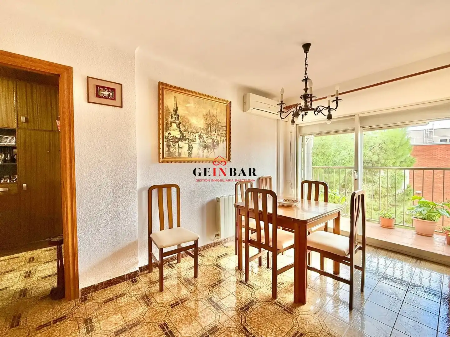Comedor de Piso en venta en L'Hospitalet de Llobregat con Aire acondicionado, Calefacción y Terraza