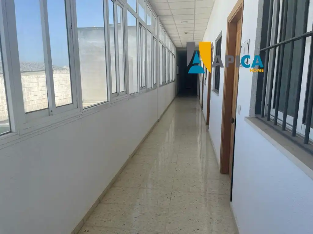 Office for sale in Chiclana de la Frontera