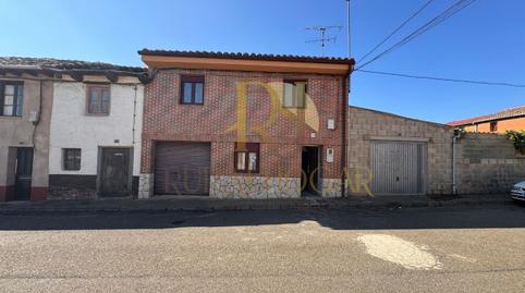 Foto 2 de Casa o xalet en venda a Calle el Cueto, Ardón, León