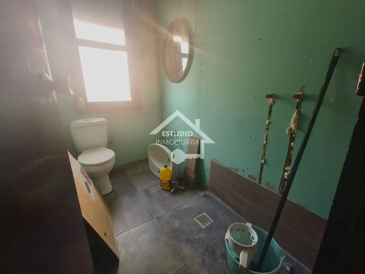 Bathroom of Flat for sale in  Logroño  with Heating and Terrace