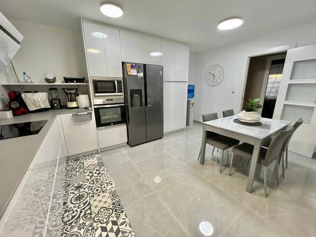 Casa adosada en Venta en Santa Ana