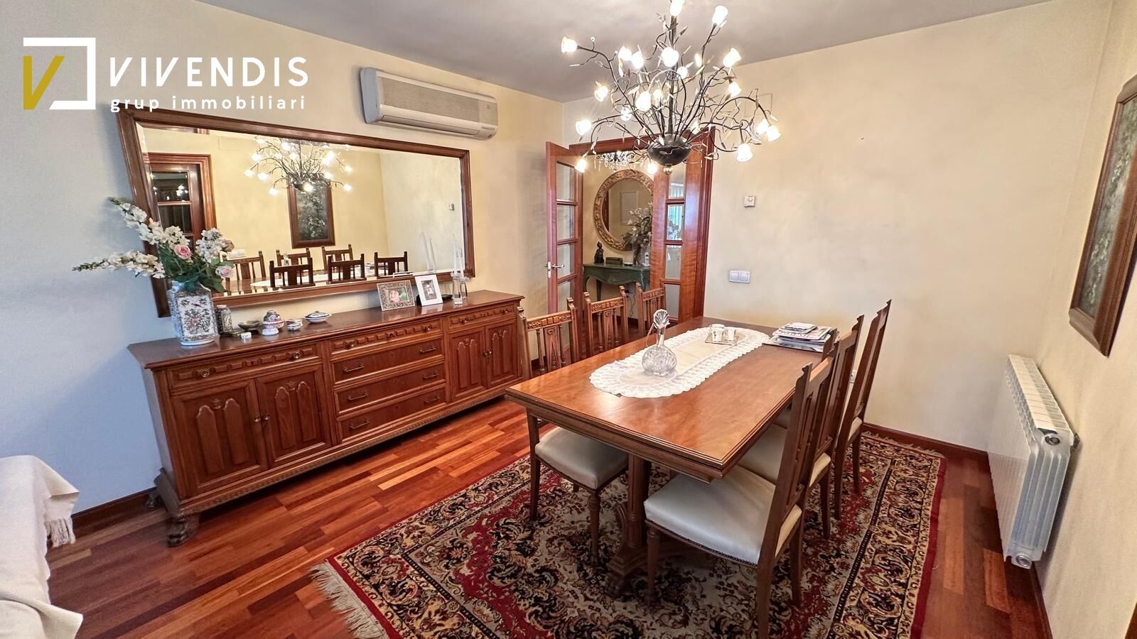 Dining room of Flat for sale in  Lleida Capital  with Air Conditioner, Heating and Parquet flooring