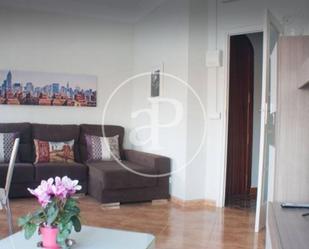 Sala d'estar de Pis de lloguer en  Valencia Capital amb Aire condicionat, Calefacció i Moblat