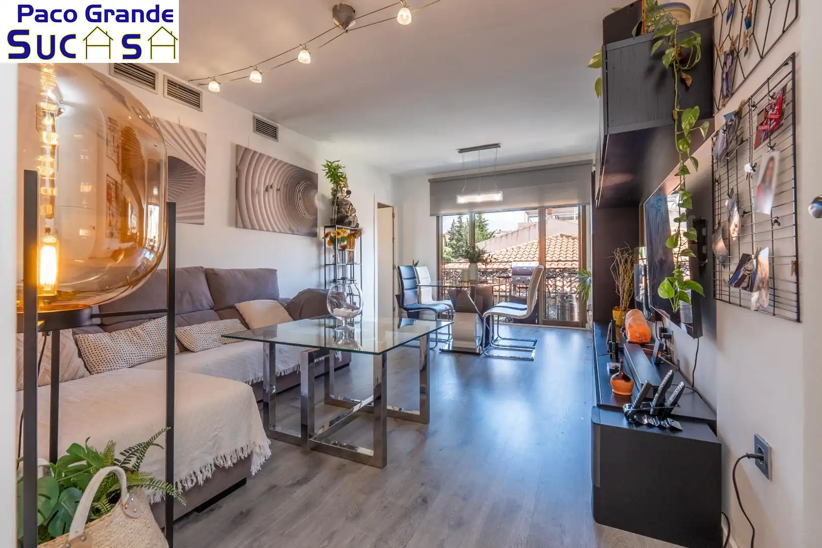 Flat with terrace for sale in Calle  Pintor Murillo 5, imagen 2
