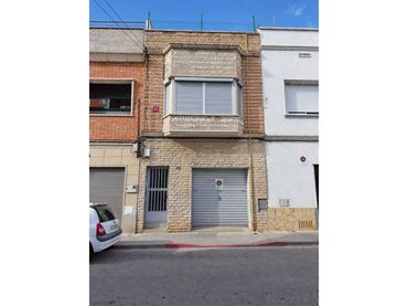 Maison avec jardin à vendre à Calle Antonio Vico 79