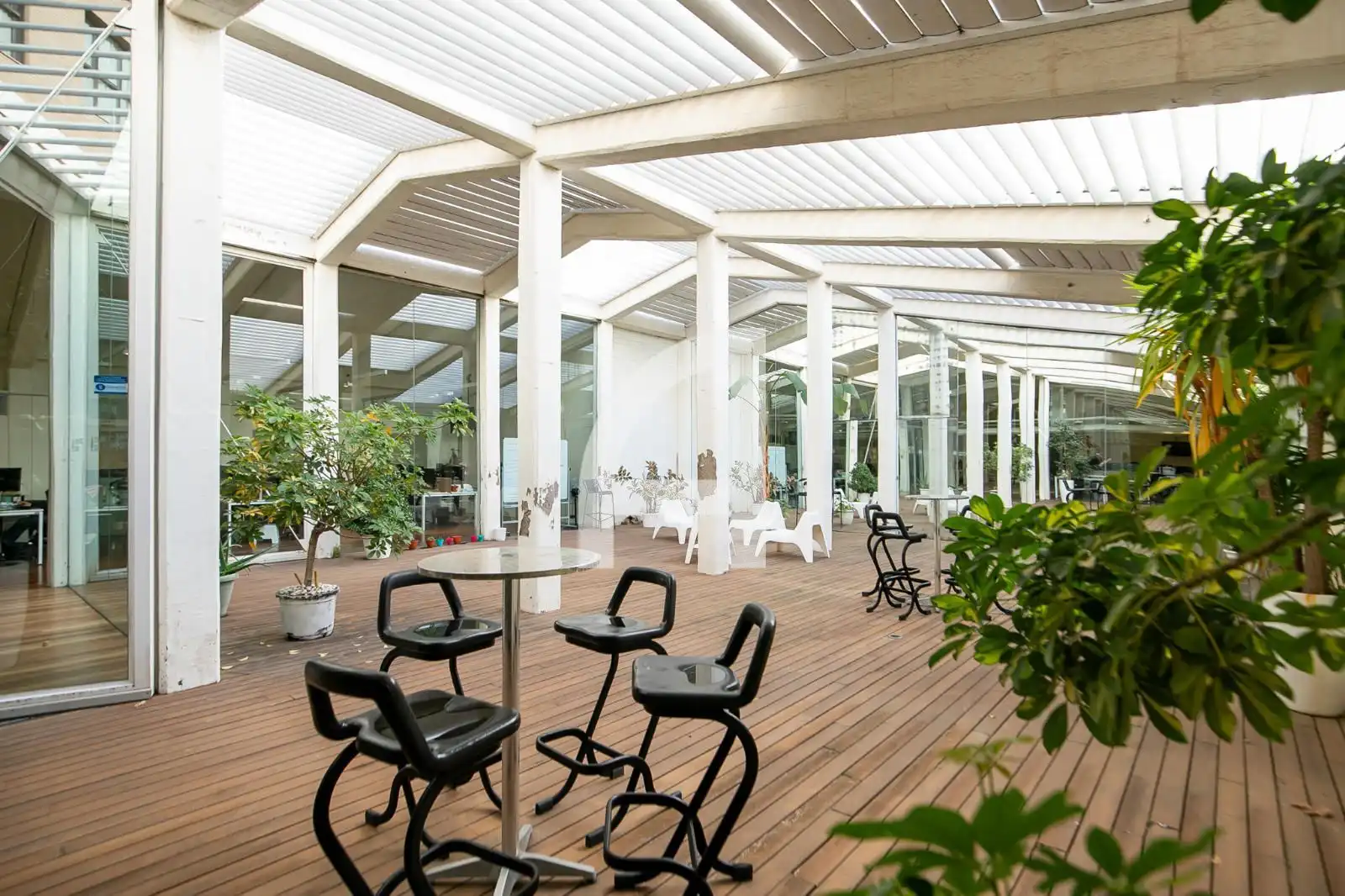 Terrasse von Büro zur Miete in Barcelona mit Klimaanlage und Heizung