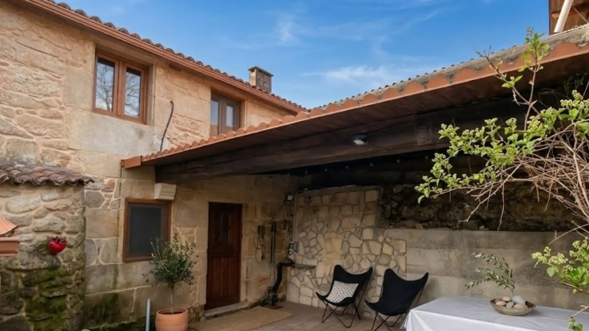 Terrace of Houses for sale in Ames  with Air Conditioner, Heating and Private garden