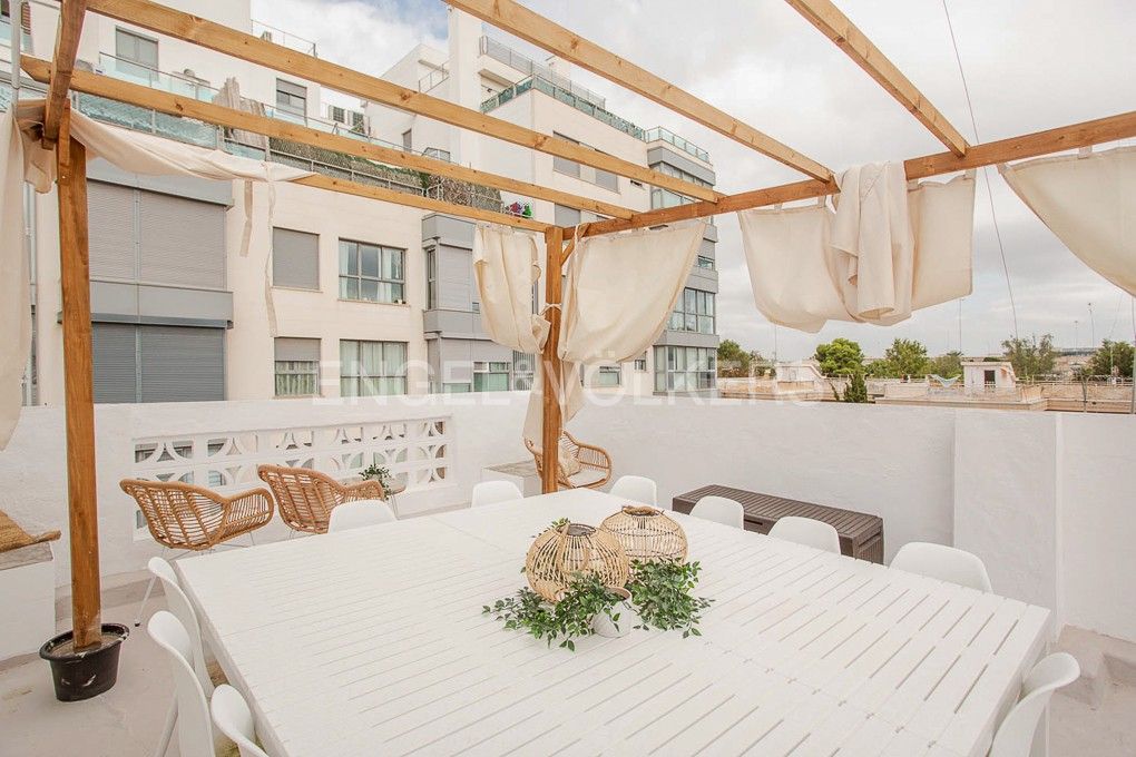 Terrassa de Apartament en venda en  Valencia Capital amb Aire condicionat, Calefacció i Terrassa