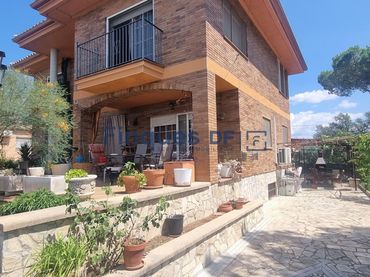 Villa avec jardin à vendre à Sils
