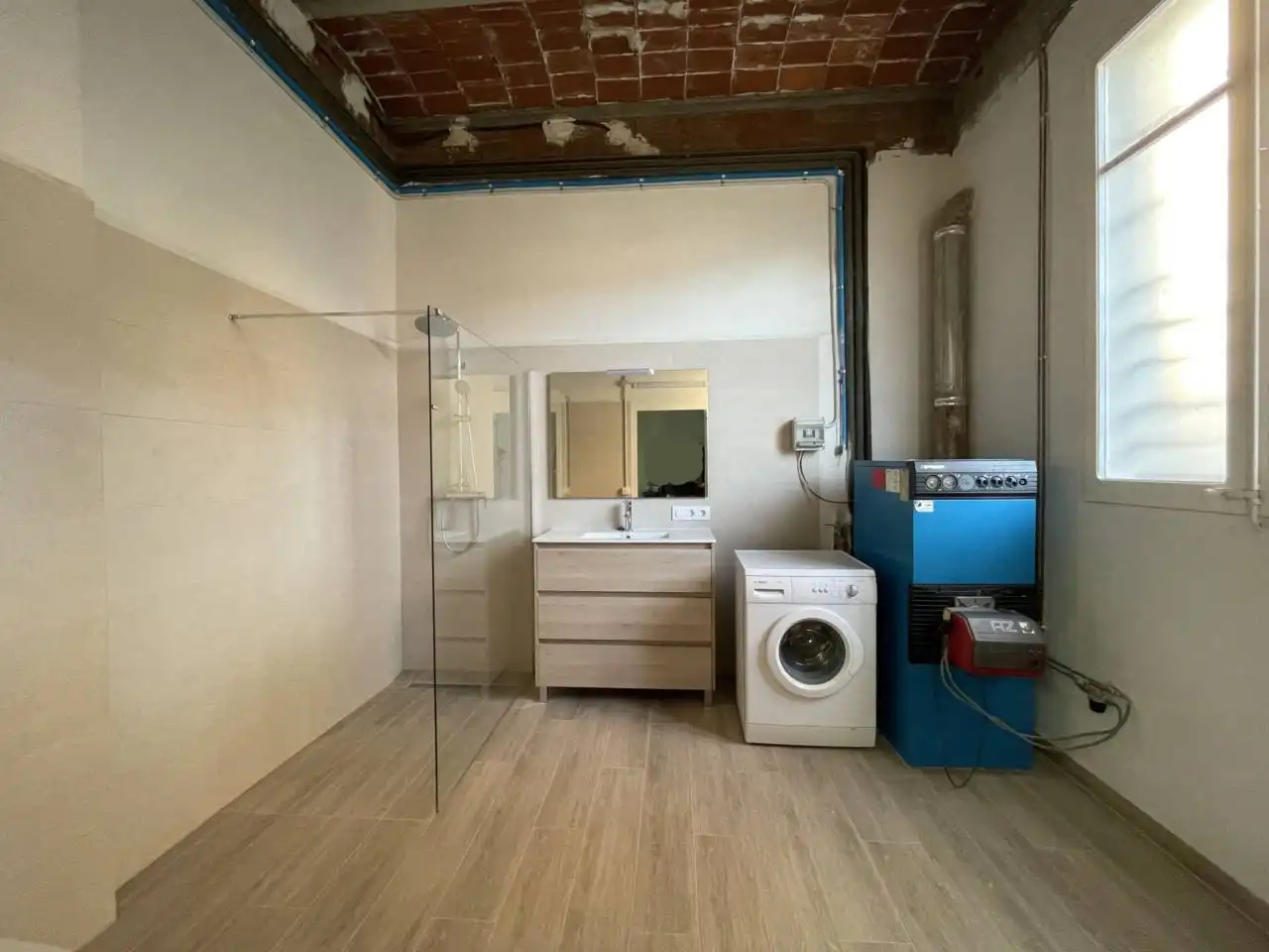 Bathroom of Detached homes for sale in Olot  with Heating, Private garden and Terrace
